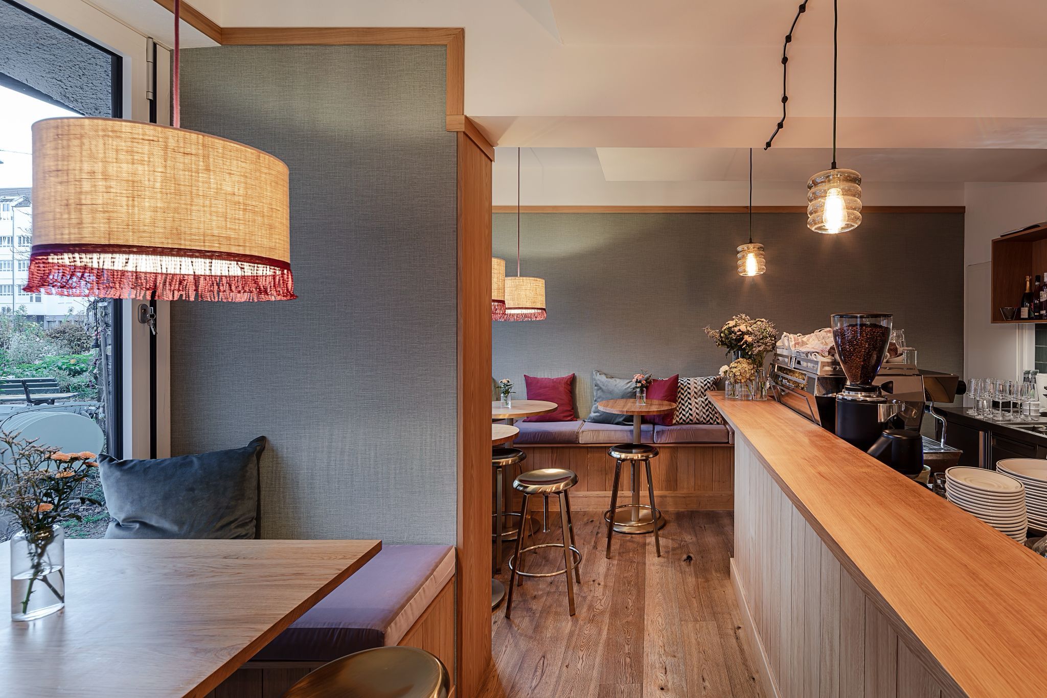 Carlotta Café & Bistro